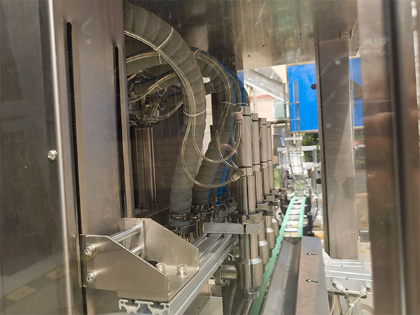 河南浓酱灌装机